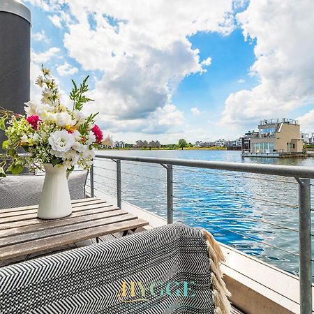 فندق Schwimmendes Haus Hygge أوبلينتيز المظهر الخارجي الصورة